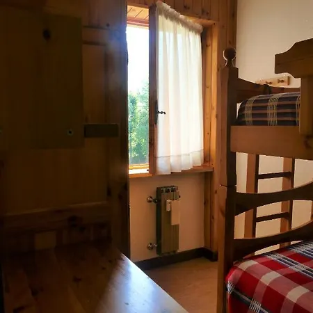 In Signorile Apartment