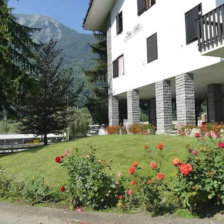 In Signorile Apartment *